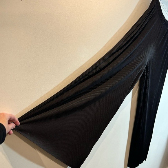 ASOS Sz 14 Mini Pleats Slinky Wide Leg Elasticized Waist Palazzo Style Pants - Picture 6 of 10